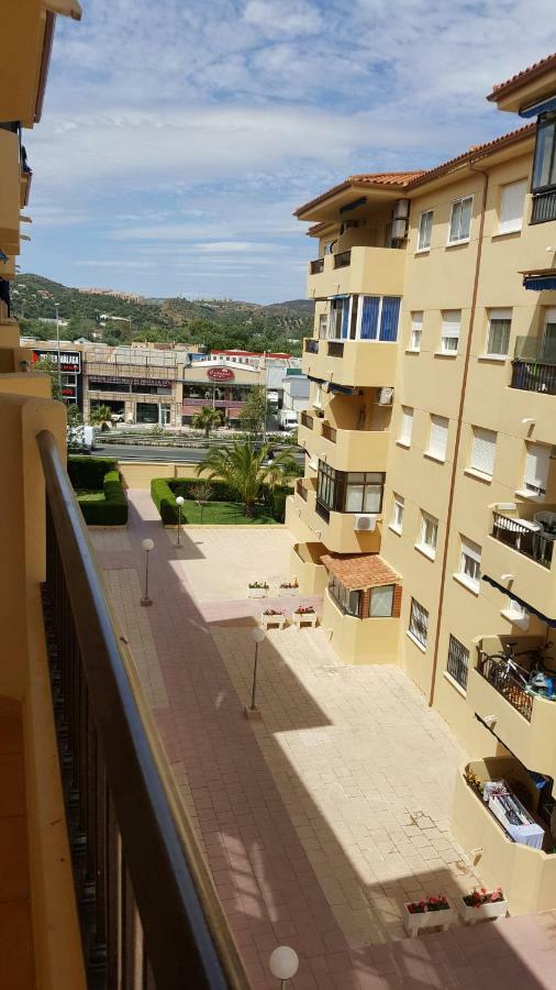 Apartamento Vinuela Fuengirola Luaran gambar